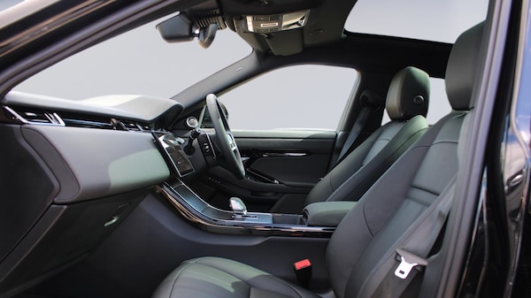 Used Land Rover Range Rover Evoque 2025 for sale - 74612445: Photo 3