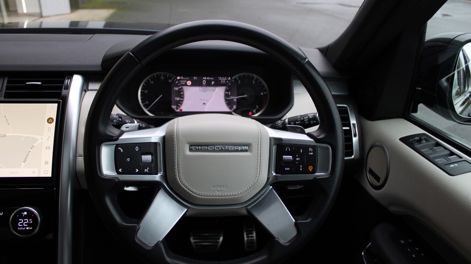 Used Land Rover Discovery 2023 for sale - 76635356: Photo 14