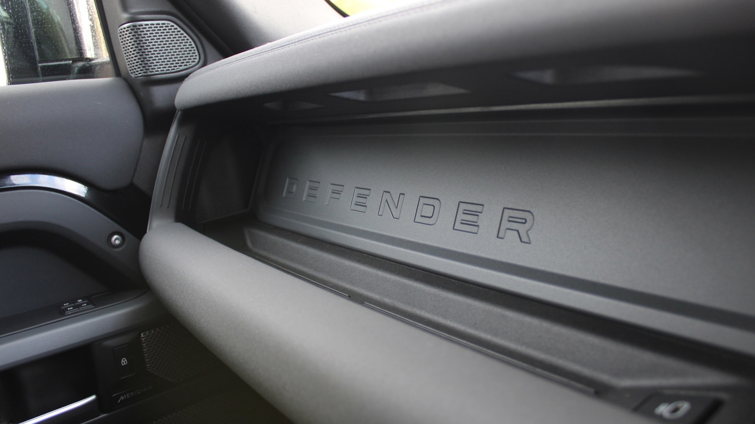 Used Land Rover Defender 2022 for sale - 77280557: Photo 25