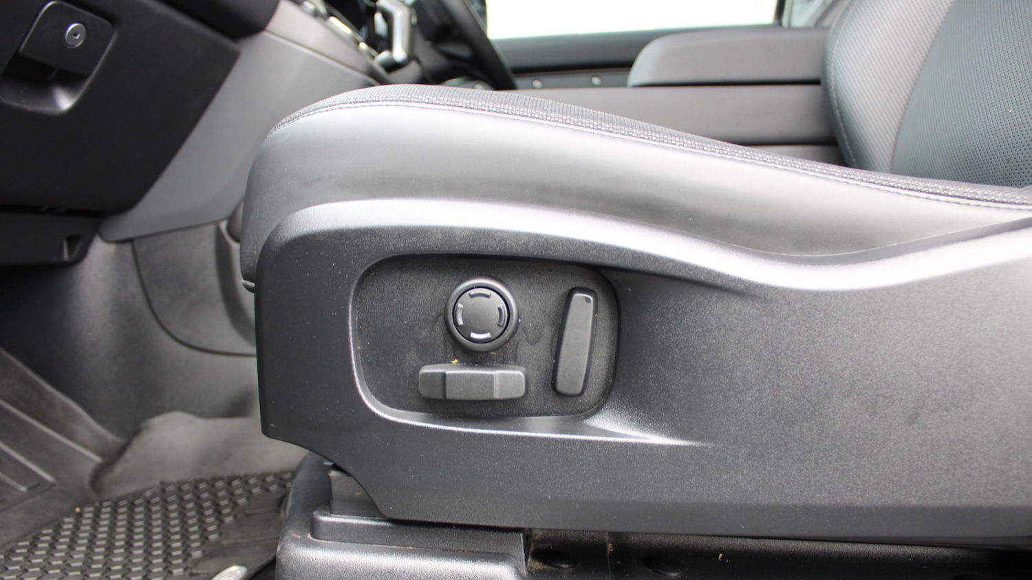 Used Land Rover Defender 2022 for sale - 77280557: Photo 33