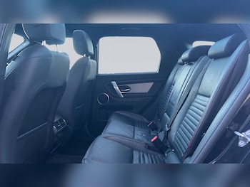 Used Land Rover Discovery Sport 2021 for sale - 77046394: Photo