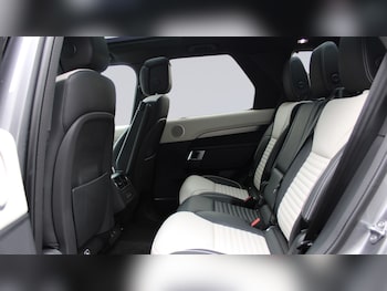 Used Land Rover Discovery 2024 for sale - 76139684: Photo