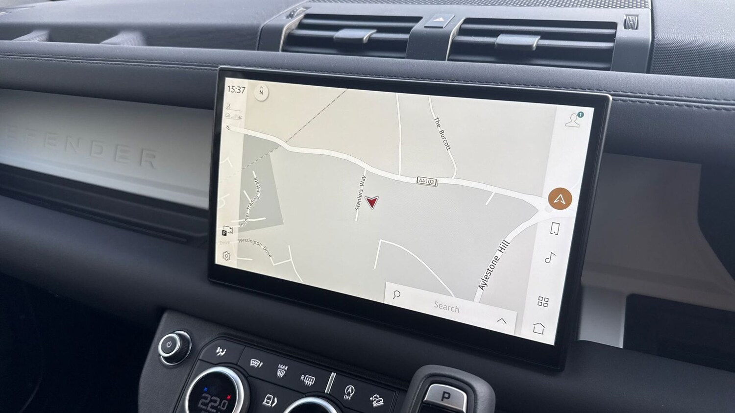 Used Land Rover Defender 2024 for sale - 77770674: Photo 11