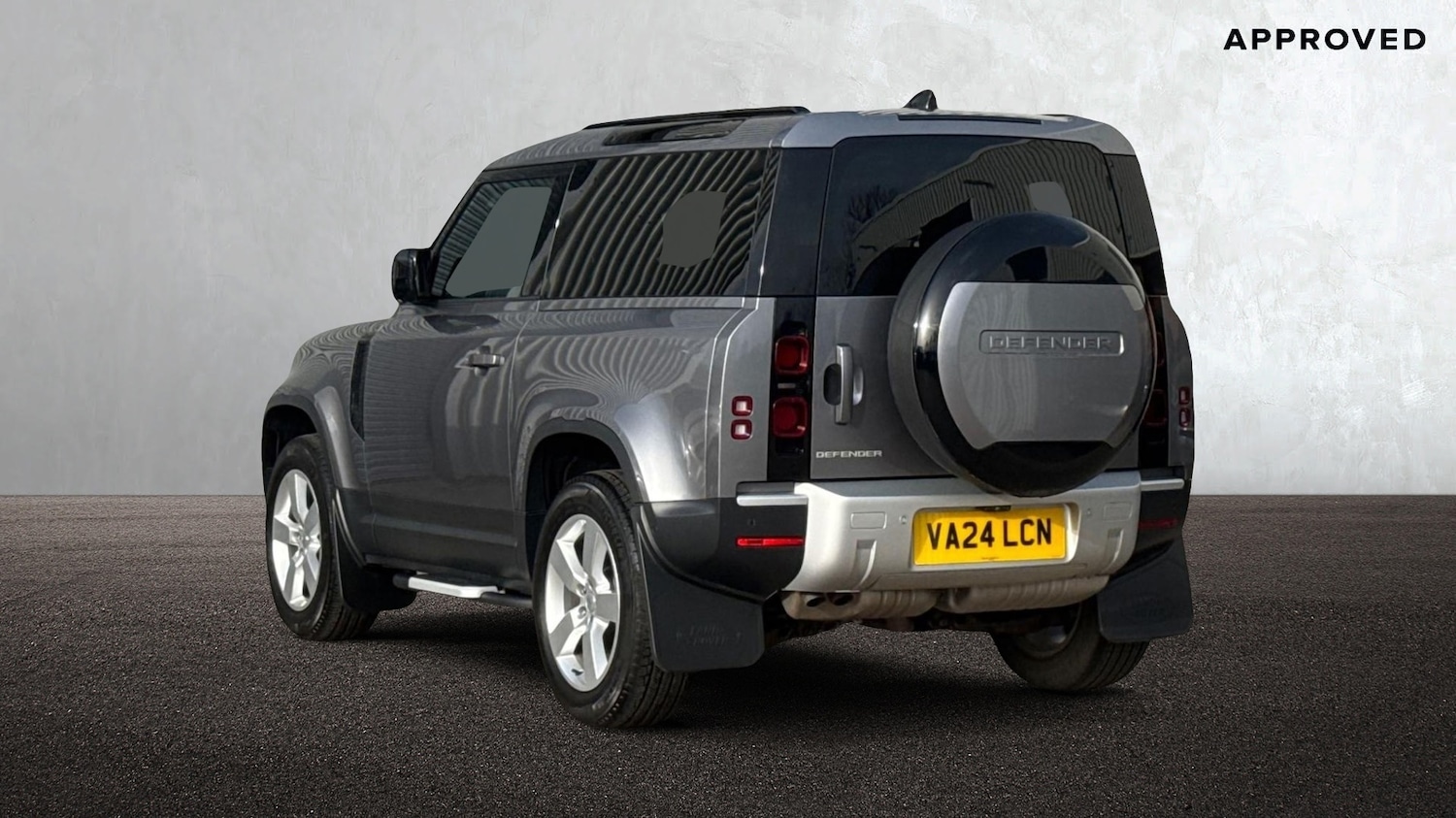 Used Land Rover Defender 2024 for sale - 77770674: Photo 2