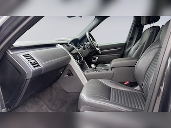 Used Land Rover Discovery 2025 for sale - 79293364: Photo