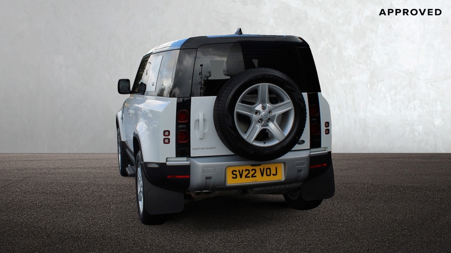 Used Land Rover Defender 2022 for sale - 76359814: Photo 2