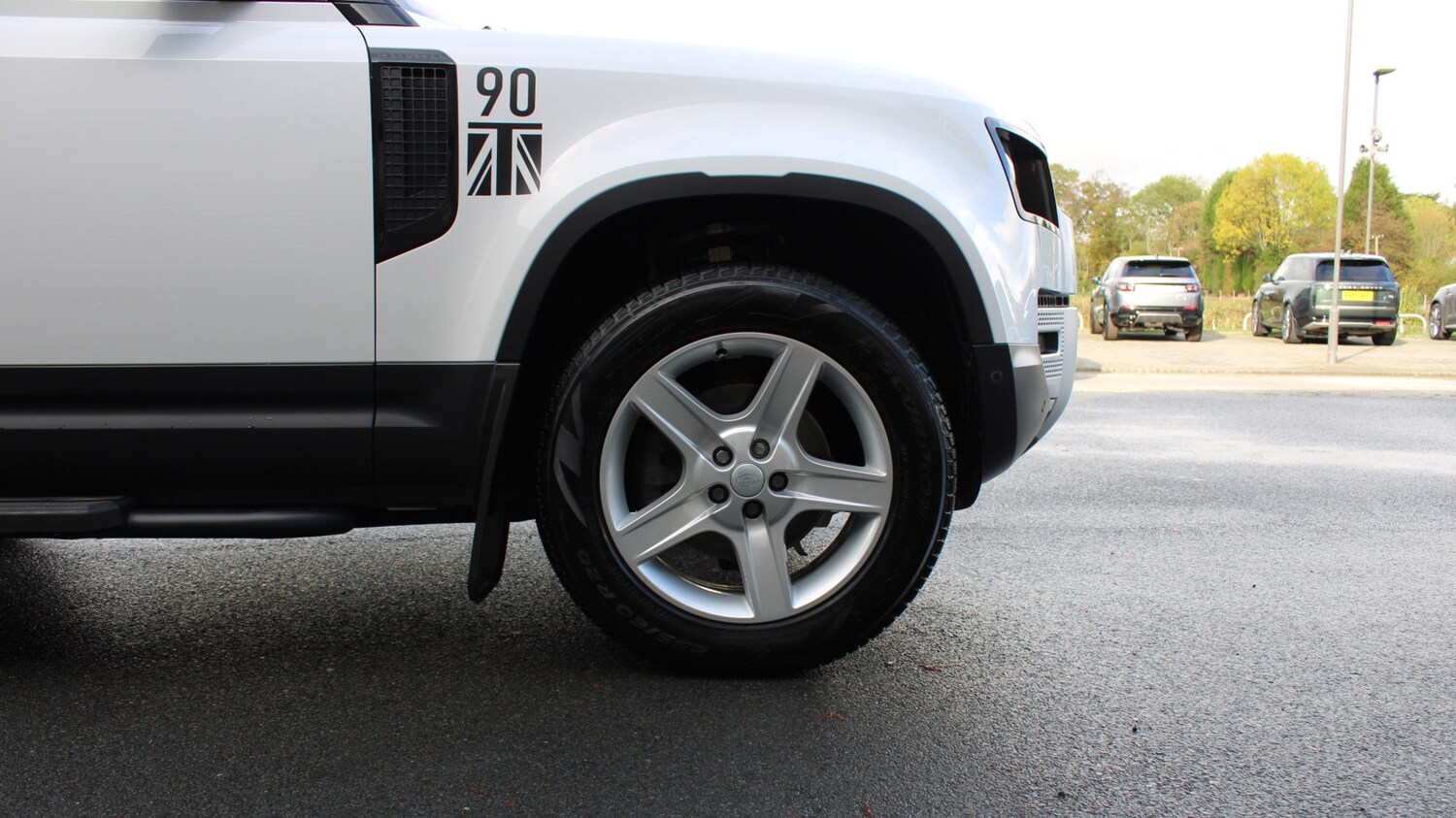 Used Land Rover Defender 2022 for sale - 76359814: Photo 21