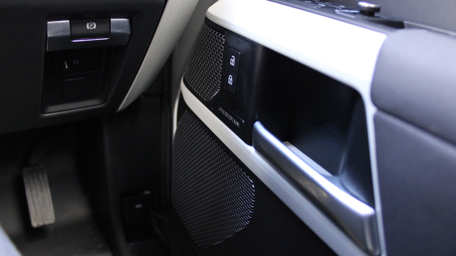Used Land Rover Defender 2022 for sale - 76359814: Photo 24