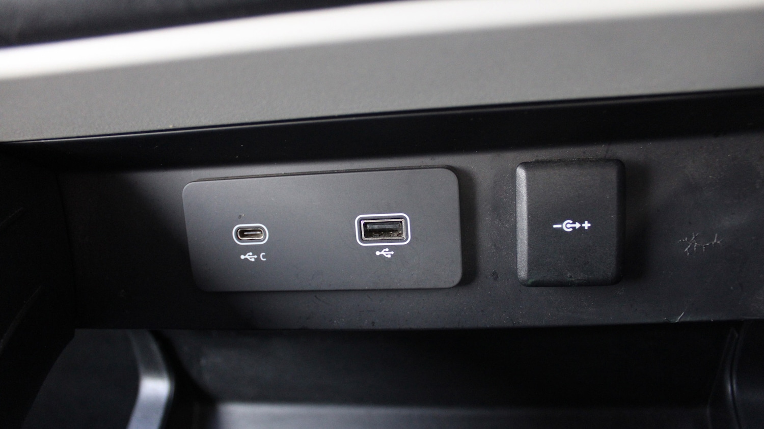 Used Land Rover Defender 2022 for sale - 76359814: Photo 26