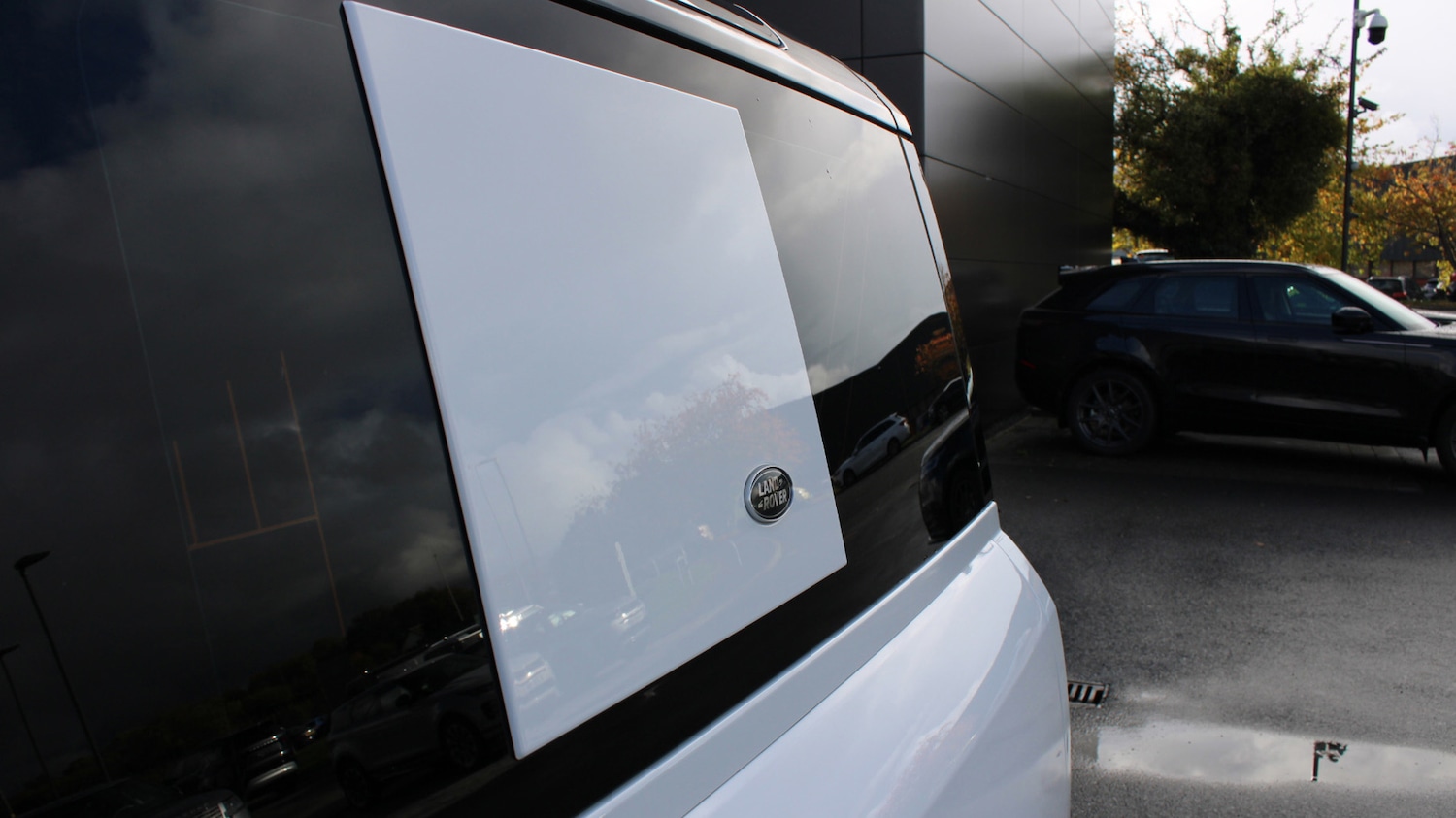 Used Land Rover Defender 2022 for sale - 76359814: Photo 31