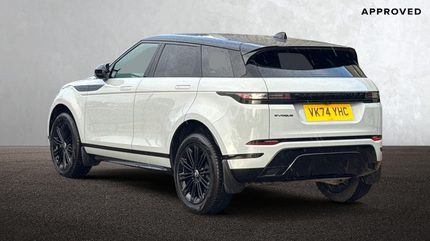 Used Land Rover Range Rover Evoque 2024 for sale - 76888339: Photo 2
