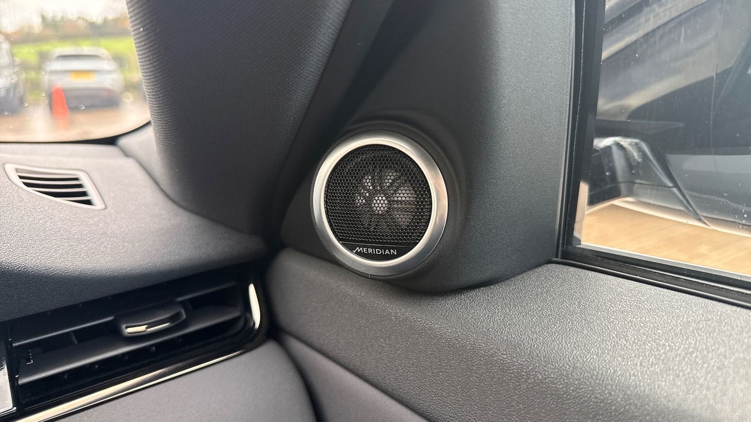 Used Land Rover Range Rover Evoque 2024 for sale - 76888339: Photo 24