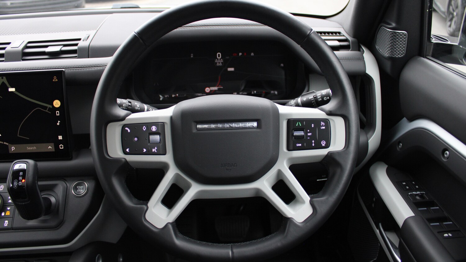 Used Land Rover Other 2024 for sale - 76139734: Photo 15