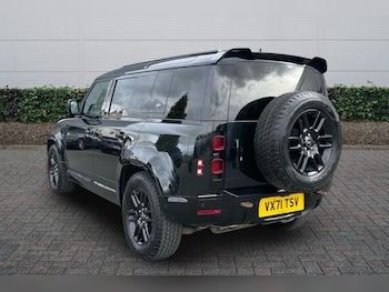 Used Land Rover Defender 2021 for sale - 78136897: Photo