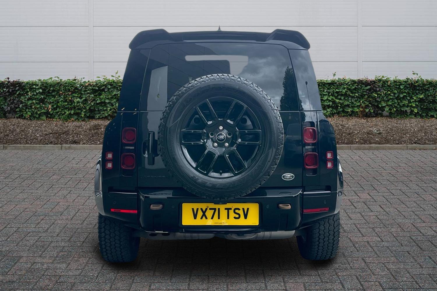 Used Land Rover Defender 2021 for sale - 78136897: Photo 6