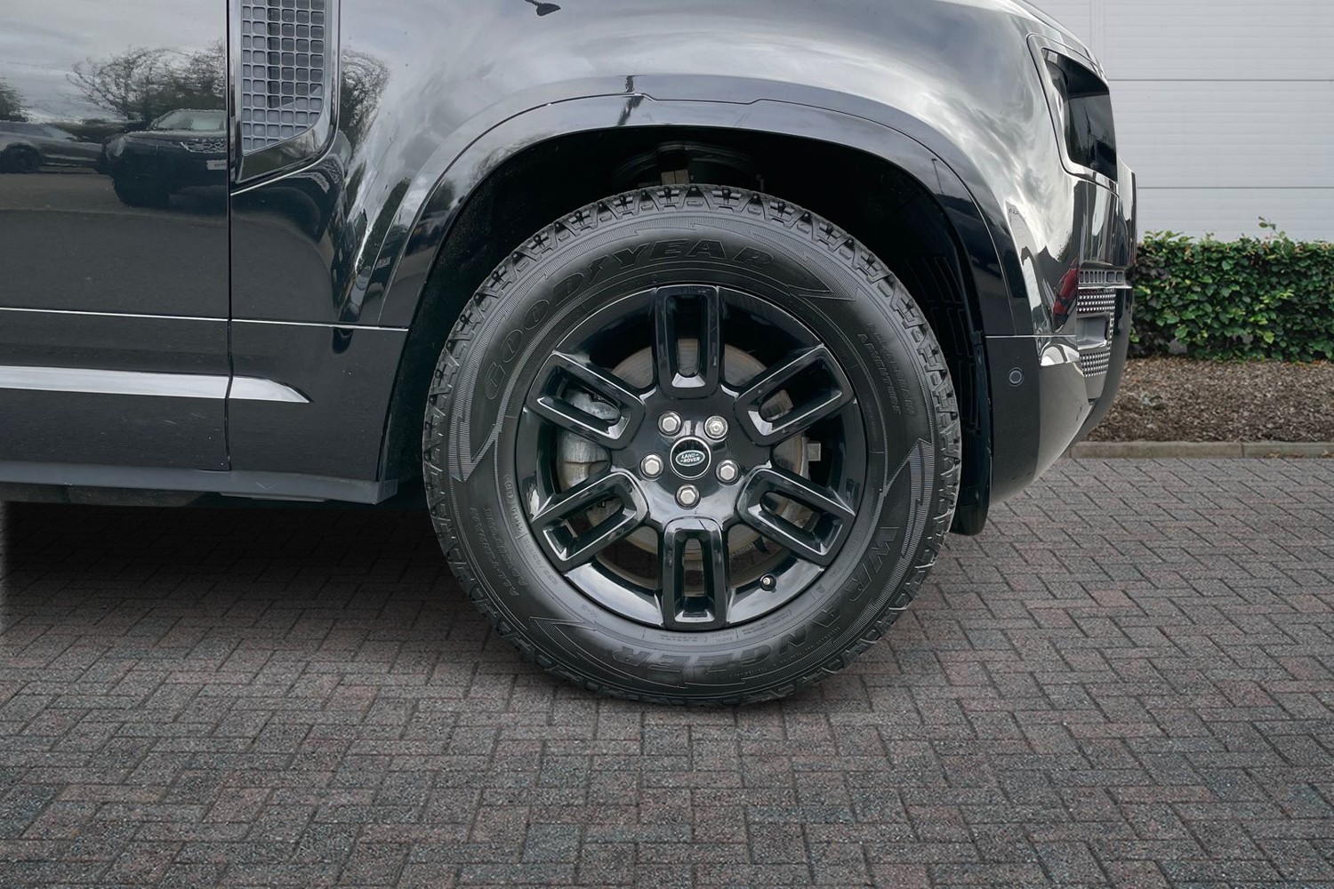 Used Land Rover Defender 2021 for sale - 78136897: Photo 8