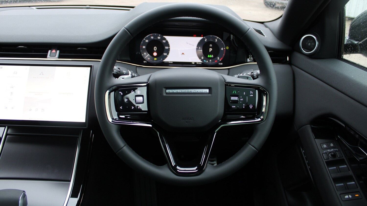 Used Land Rover Range Rover Evoque 2025 for sale - 76563206: Photo 15