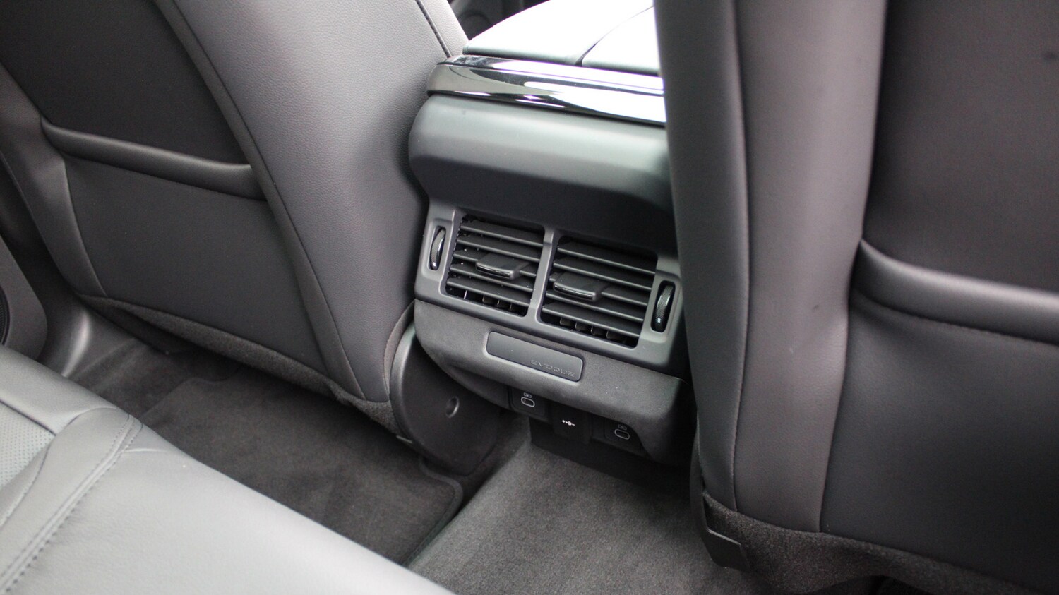 Used Land Rover Range Rover Evoque 2025 for sale - 76563206: Photo 18