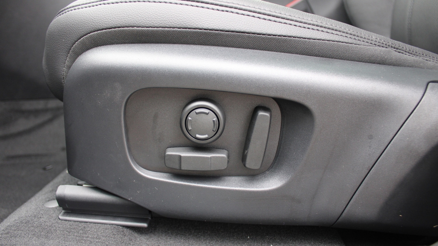 Used Land Rover Range Rover Evoque 2025 for sale - 76563206: Photo 31