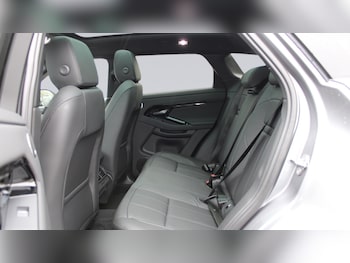 Used Land Rover Range Rover Evoque 2025 for sale - 76563206: Photo