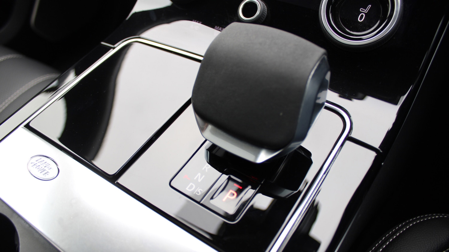 Used Land Rover Range Rover Velar 2023 for sale - 76730685: Photo 13