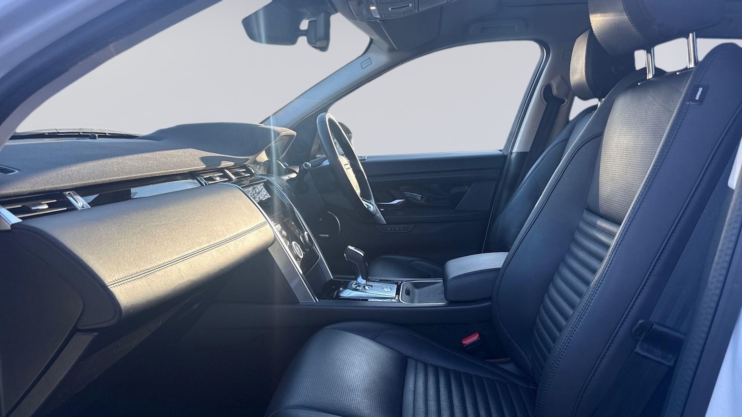 Used Land Rover Discovery Sport 2019 for sale - 77176999: Photo 3