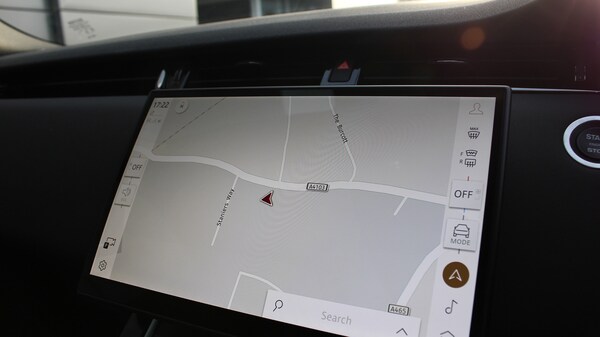 Used Land Rover Range Rover Evoque 2025 for sale - 74612446: Photo 11