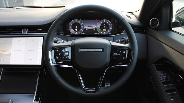 Used Land Rover Range Rover Evoque 2025 for sale - 74612446: Photo 15