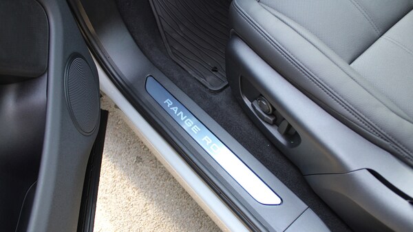 Used Land Rover Range Rover Evoque 2025 for sale - 74612446: Photo 26