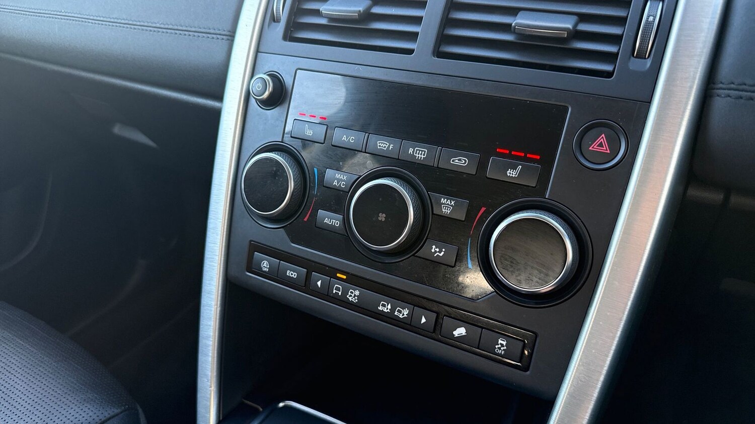 Used Land Rover Discovery Sport 2018 for sale - 77479995: Photo 22