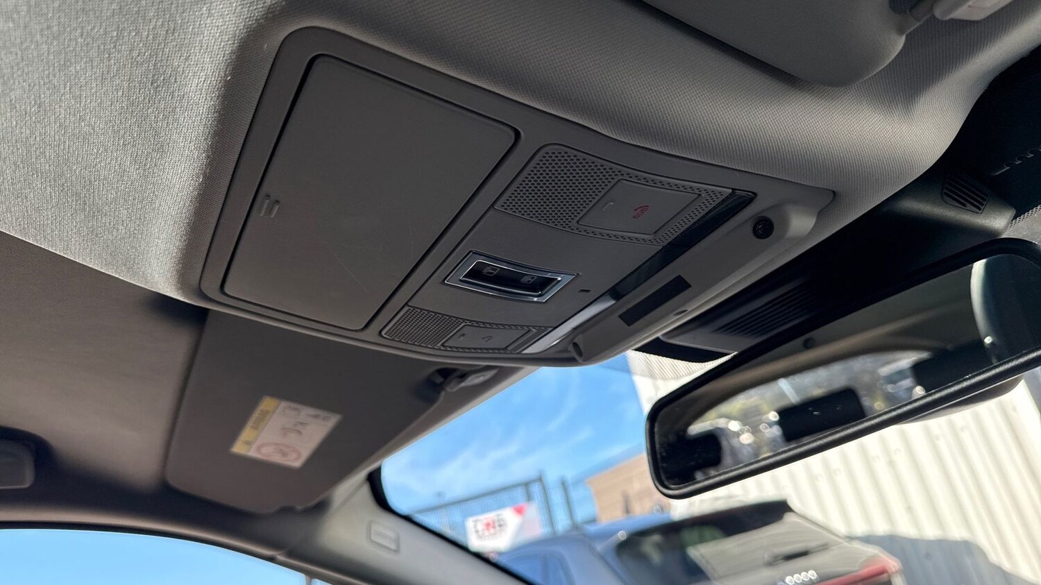 Used Land Rover Discovery Sport 2018 for sale - 77479995: Photo 23