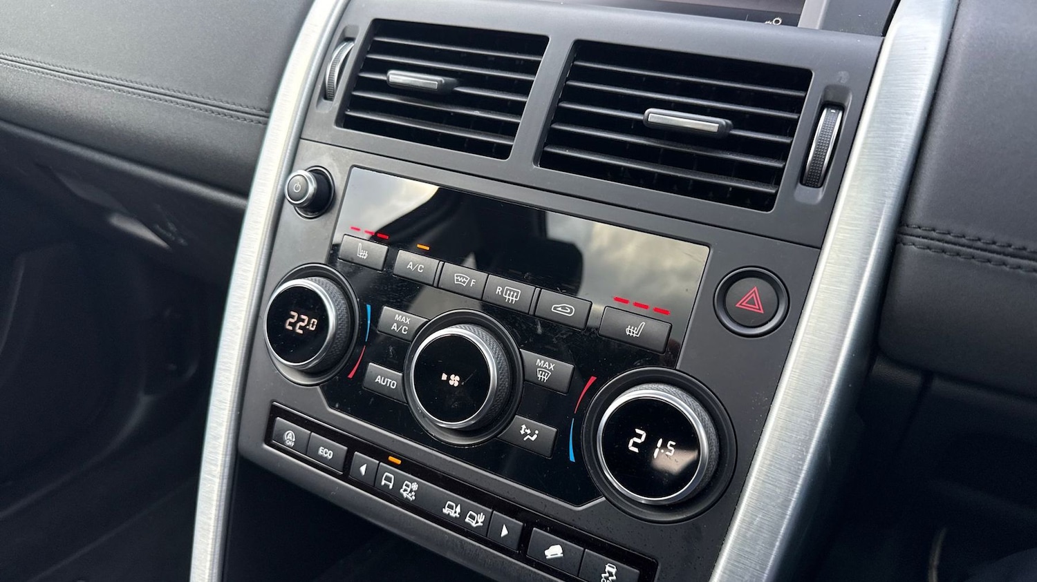 Used Land Rover Discovery Sport 2019 for sale - 77539409: Photo 22