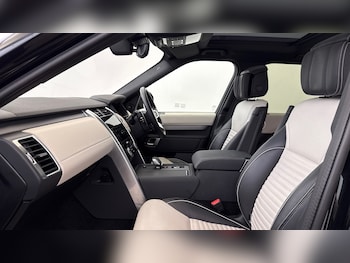 Used Land Rover Discovery 2023 for sale - 75698039: Photo