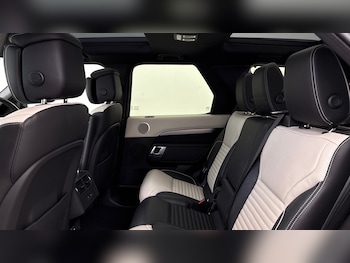 Used Land Rover Discovery 2023 for sale - 75698039: Photo