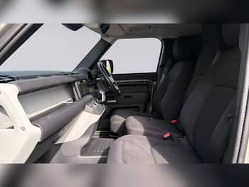 Used Land Rover Defender 110 2024 for sale - 79678177: Photo