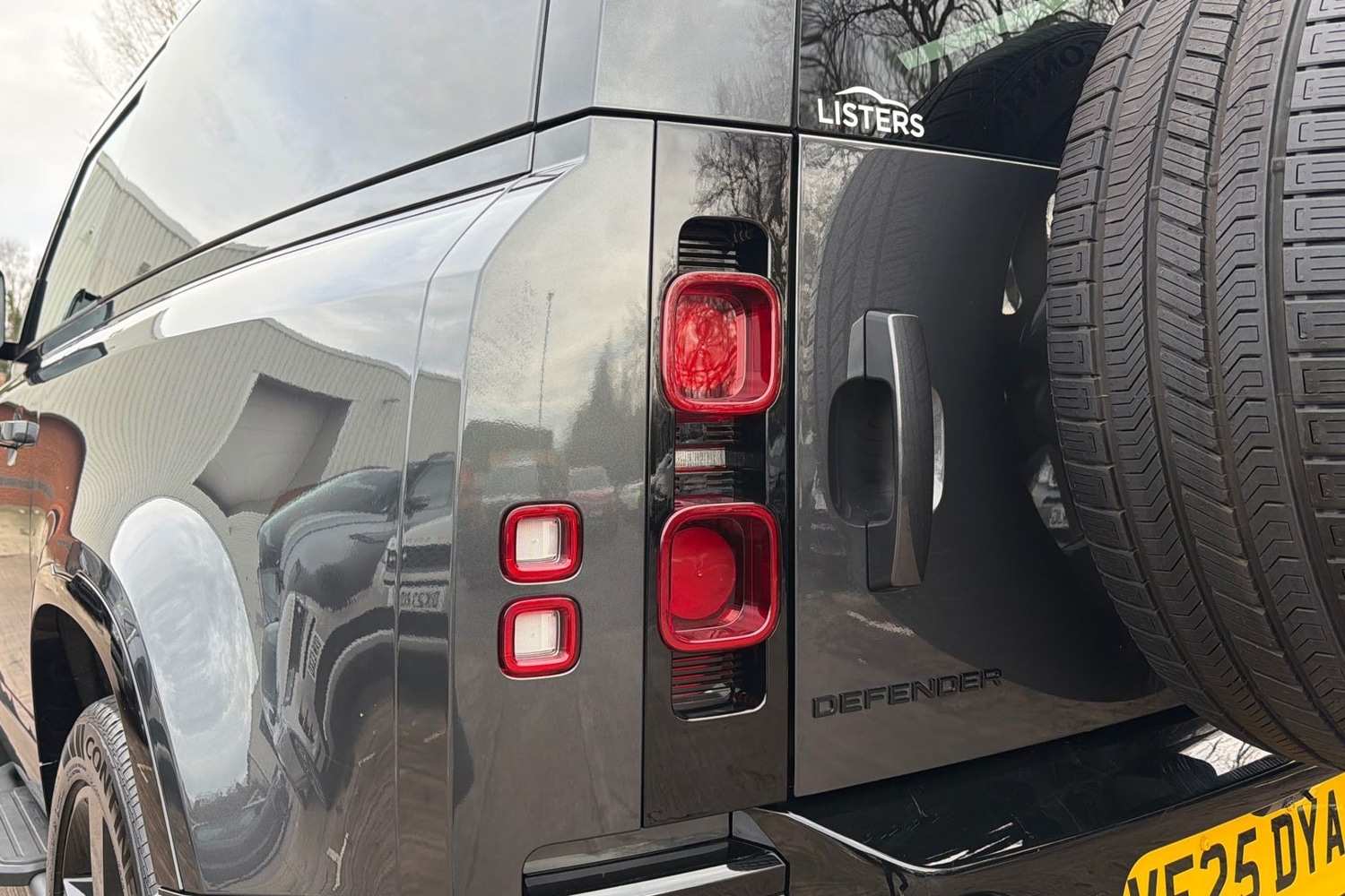 Used Land Rover Defender 90 2025 for sale - 77205037: Photo 18