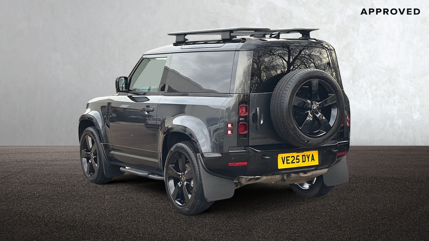 Used Land Rover Defender 2025 for sale - 77826165: Photo 2