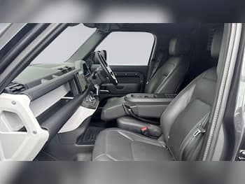 Used Land Rover Defender 110 2025 for sale - 79742755: Photo