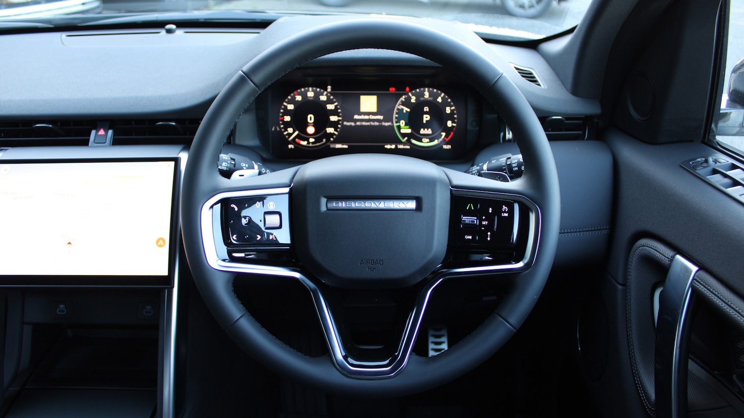 Used Land Rover Discovery Sport 2025 for sale - 76372405: Photo 15