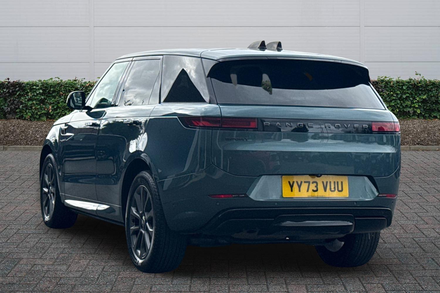 Used Land Rover Range Rover Sport 2023 for sale - 78136869: Photo 2