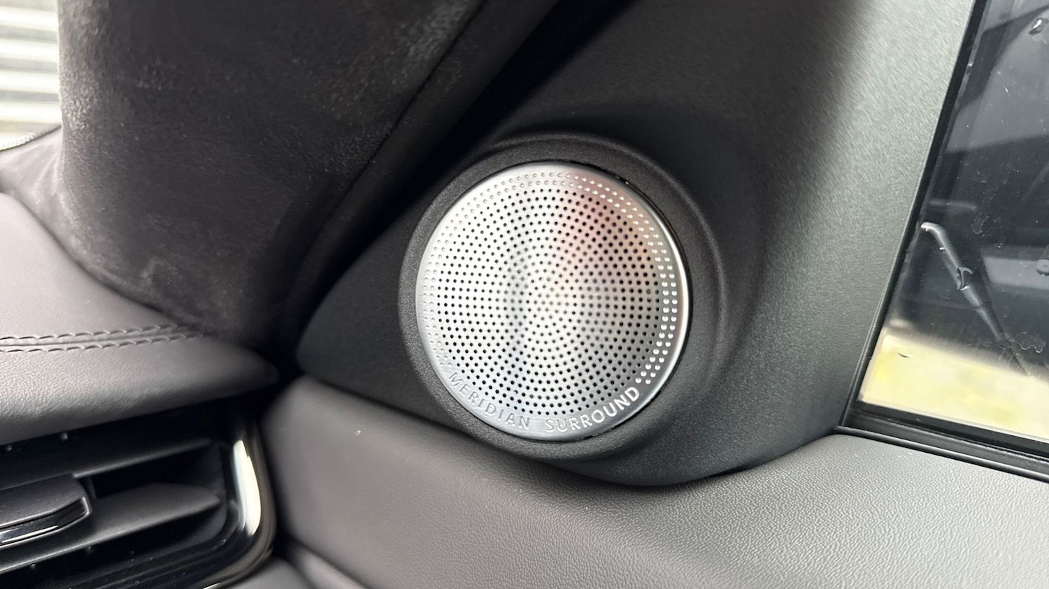 Used Land Rover Range Rover Evoque 2025 for sale - 76837676: Photo 24