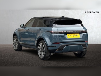 Used Land Rover Range Rover Evoque 2025 for sale - 76837676: Photo