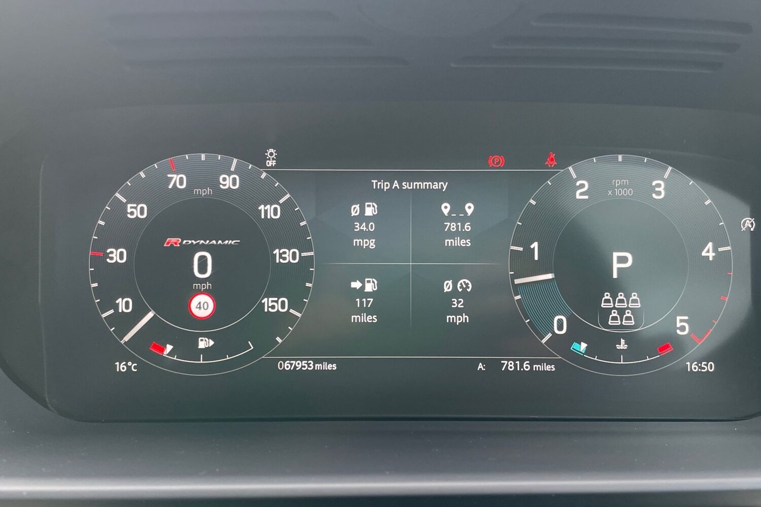 Used Land Rover Discovery 2023 for sale - 78136874: Photo 16