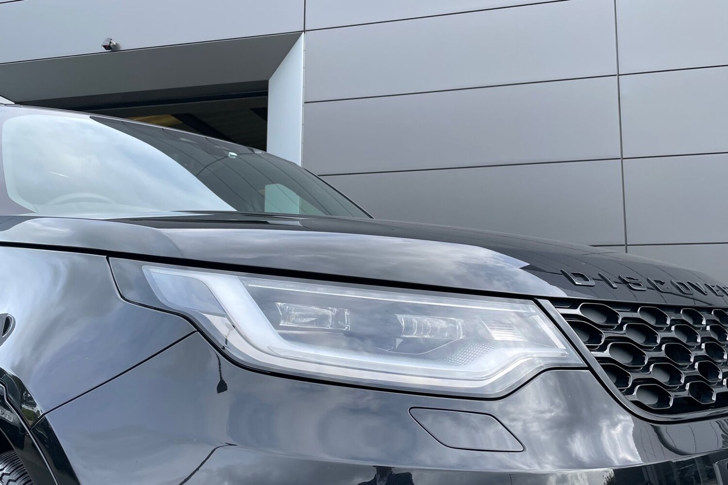 Used Land Rover Discovery 2023 for sale - 78136874: Photo 17