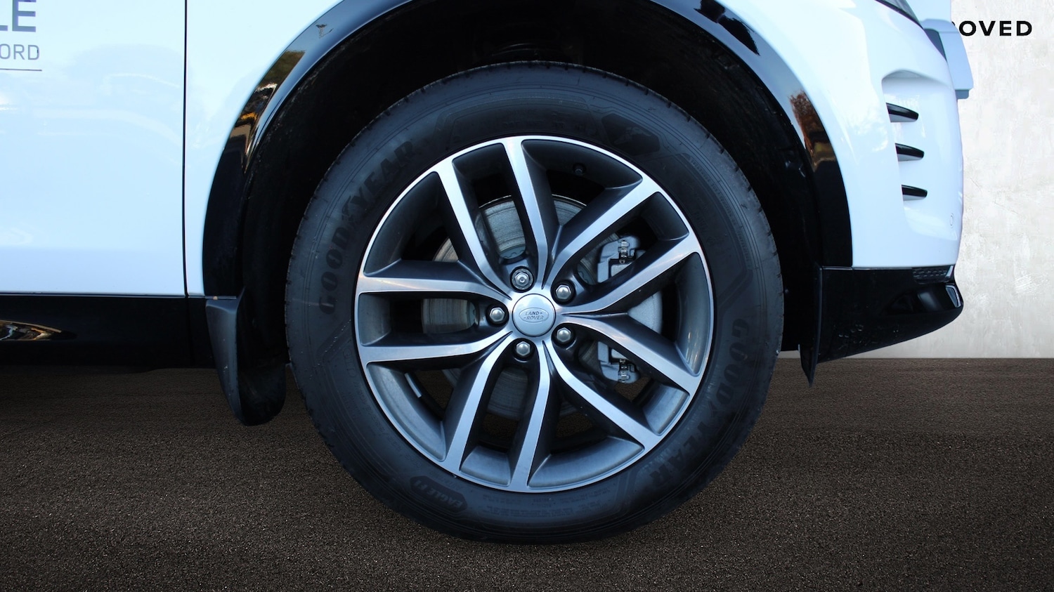 Used Land Rover Discovery Sport 2025 for sale - 76372392: Photo 8