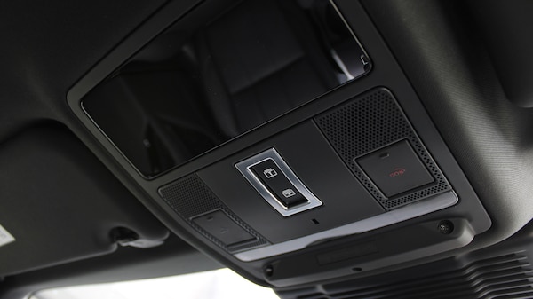 Used Land Rover Range Rover Evoque 2025 for sale - 74612421: Photo 21