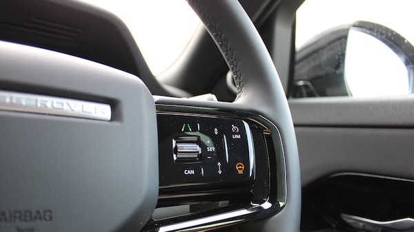 Used Land Rover Range Rover Evoque 2025 for sale - 74612421: Photo 25