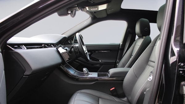 Used Land Rover Range Rover Evoque 2025 for sale - 74612421: Photo 3