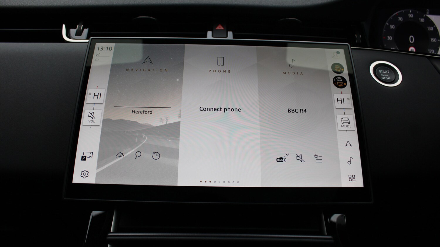 Used Land Rover Range Rover Evoque 2025 for sale - 76563204: Photo 14