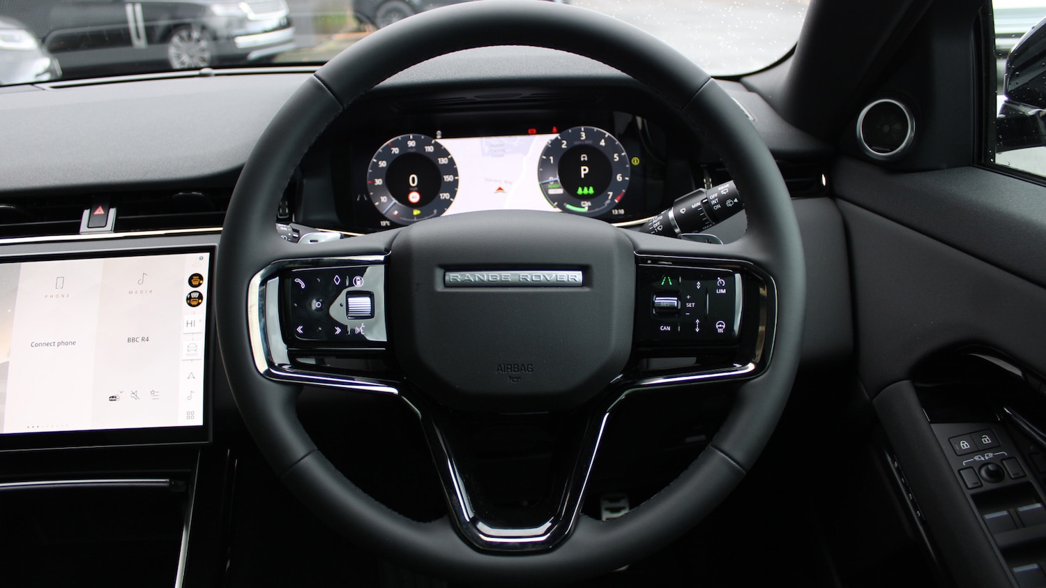 Used Land Rover Range Rover Evoque 2025 for sale - 76563204: Photo 15